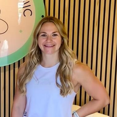 Chenoa, AnyBody Clinic founder